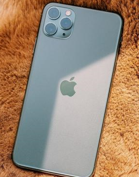 金江镇苹果维修点分享iPhone 11 Pro Max电池发烫特殊问题 